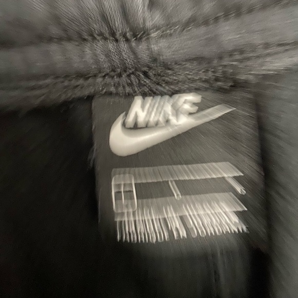 Nike logo pants - Picture 2 of 3